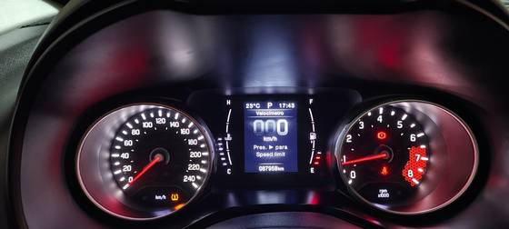 FIAT TORO 2.4 16V MULTIAIR FLEX FREEDOM AT9